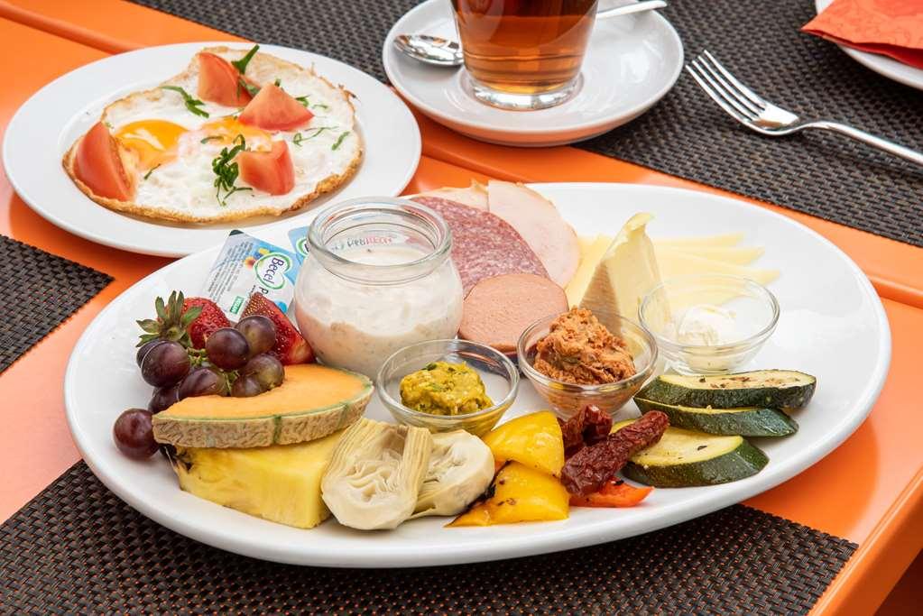 Hotel Grenzfall Berlin Restauracja zdjęcie